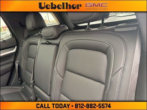 New 2026 GMC Terrain Elevation FWD image 17