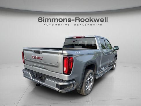 New 2026 GMC Sierra 1500 SLT w/ SLT Premium Package AWD/4WD image 5