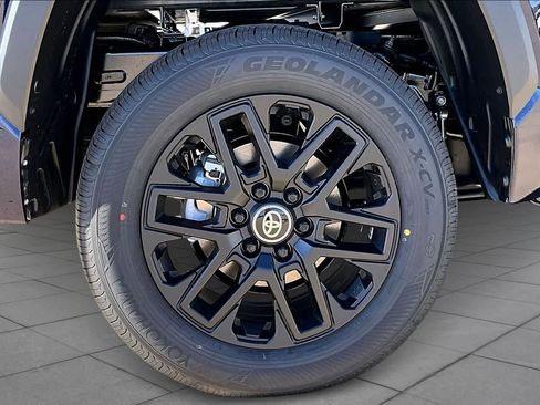 New 2026 Toyota Tundra Limited AWD/4WD image 11