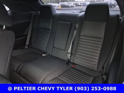 Used 2013 Dodge Challenger R/T w/ Electronics Convenience Group RWD image 28