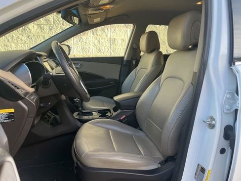 Used 2017 Hyundai Santa Fe Sport FWD image 7