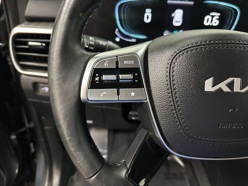 Used 2024 Kia Telluride EX AWD/4WD image 15