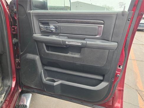 Used 2018 RAM 1500 Limited image 8