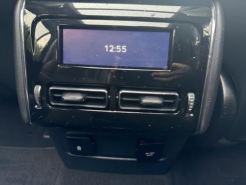 Used 2025 Lincoln Aviator AWD w/ Jet Appearance Package image 19