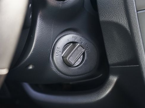 Used 2008 Nissan Versa Sedan w/ Convenience Pkg image 26