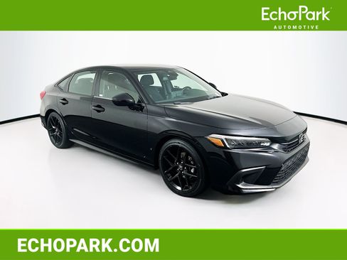 Used 2023 Honda Civic Sport image 1