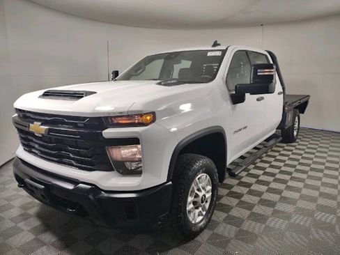 Used 2024 Chevrolet Silverado 2500 W/T w/ WT Fleet Convenience Package image 3