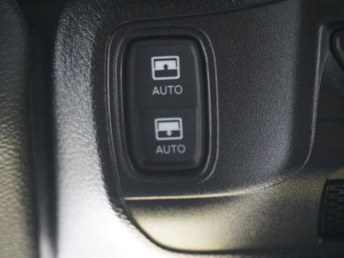 Used 2024 Jeep Wrangler Unlimited Rubicon w/ XTREMEE 35" Tire Package image 26