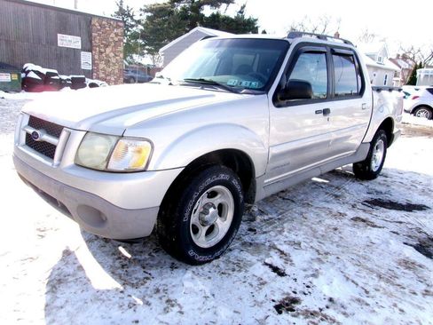 Used 2002 Ford Explorer Sport Trac 4x4 image 1