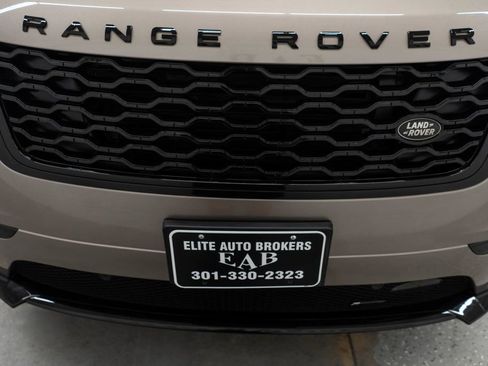 Used 2023 Land Rover Range Rover Velar R-Dynamic S AWD/4WD image 39