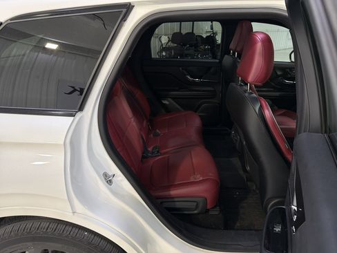 Used 2023 Lincoln Corsair Reserve w/ Equipment Group 201A image 13