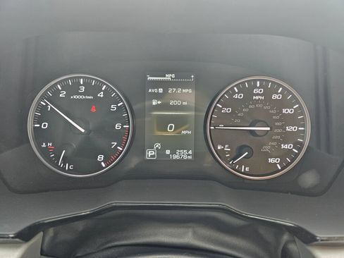 Used 2025 Subaru Outback Premium AWD/4WD image 23