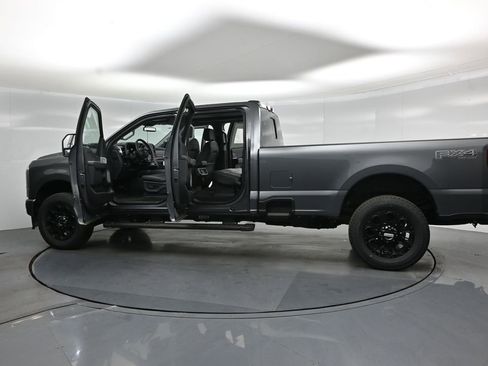 New 2026 Ford F350 Lariat w/ Black Appearance Package AWD/4WD image 35