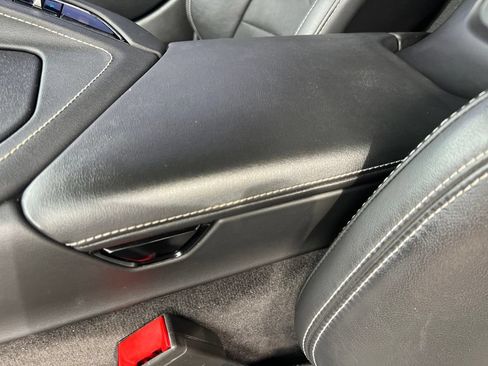 Used 2020 Chevrolet Corvette Stingray Coupe w/ 1LT RWD image 26