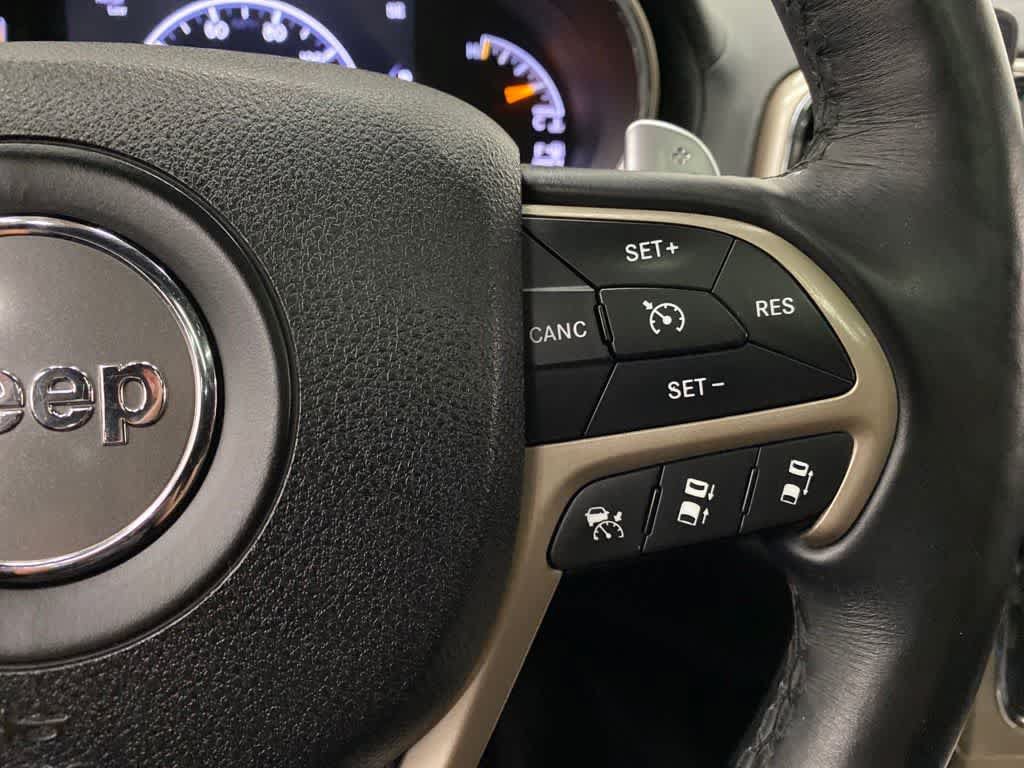 Used 2015 Jeep Grand Cherokee Summit AWD/4WD image 22