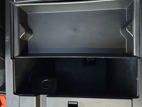 Used 2022 Ford Explorer Platinum w/ Equipment Group 601A image 28