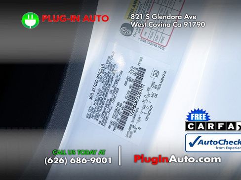 Used 2012 Ford Mustang Premium w/ Comfort Pkg image 8