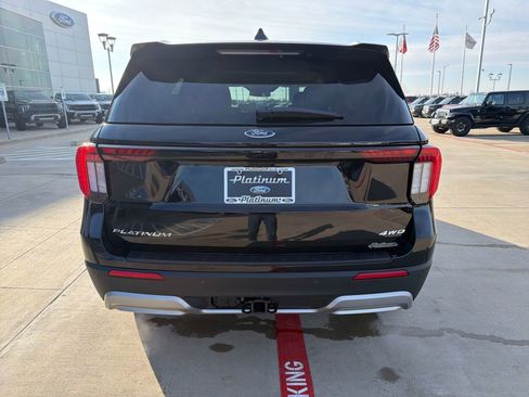 New 2026 Ford Explorer Platinum w/ LUX Leather Package AWD/4WD image 4