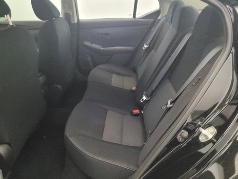 Used 2024 Nissan Sentra SV FWD image 18