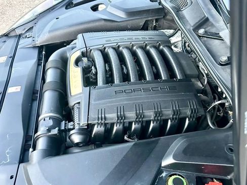 Used 2018 Porsche Cayenne AWD/4WD image 37