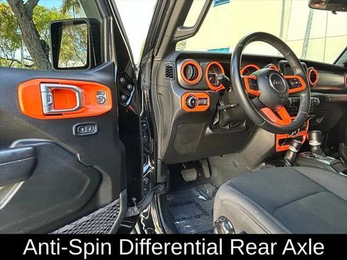 Certified 2022 Jeep Wrangler Unlimited Sport AWD/4WD image 15