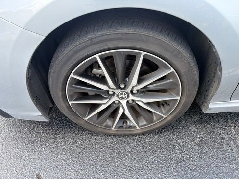 Used 2024 Toyota Camry SE FWD image 2