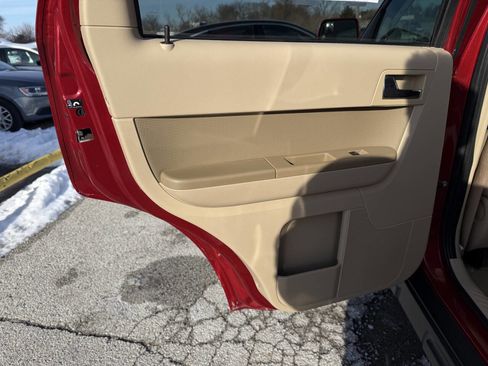 Used 2011 Ford Escape Limited w/ 302A Rapid Spec Order Code image 21