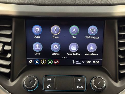 Certified 2023 GMC Acadia SLT w/ Trailering Package image 20