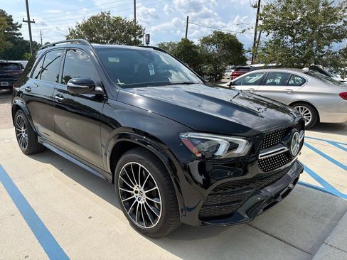 Used 2023 Mercedes-Benz GLE 450 4MATIC image 3