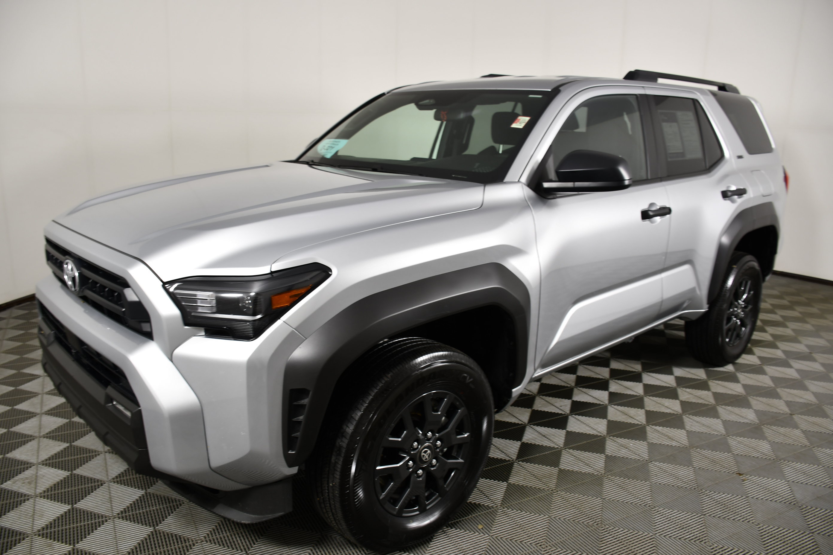 Used 2026 Toyota 4Runner SR5 AWD/4WD image 10