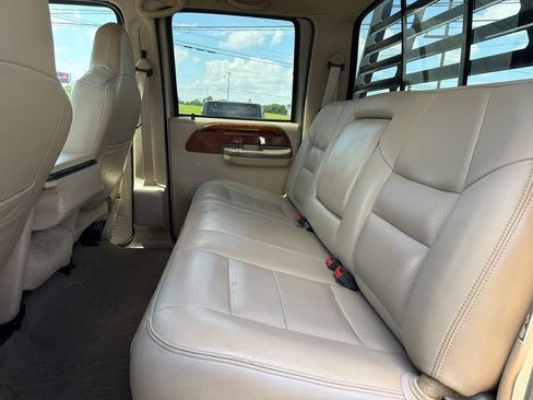 Used 2002 Ford F350 Lariat AWD/4WD image 16