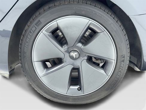 Used 2023 Tesla Model 3 Standard Range image 54