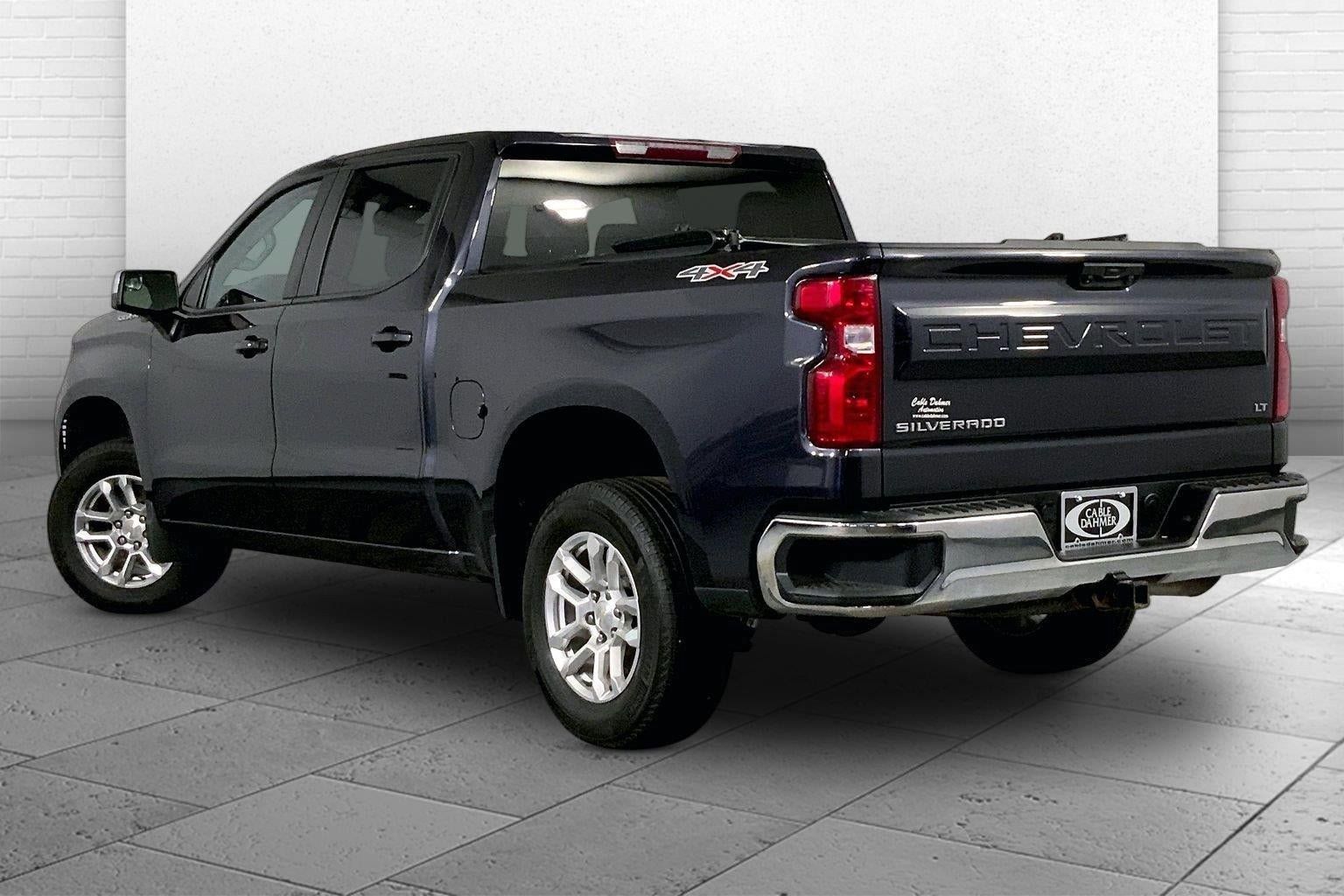 Used 2023 Chevrolet Silverado 1500 LT AWD/4WD image 11