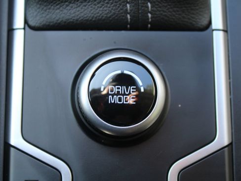 Certified 2023 Kia Sorento LX FWD image 34