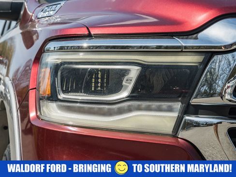 Used 2019 RAM 1500 Laramie image 9