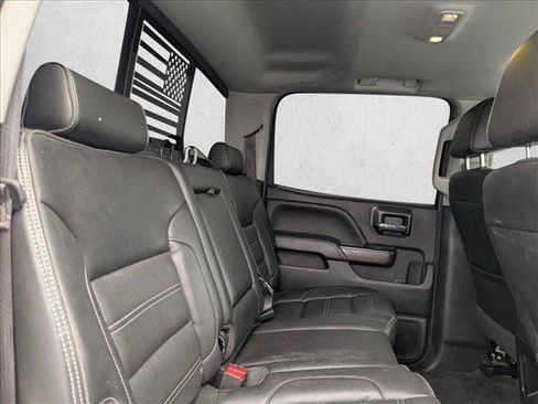 Used 2017 GMC Sierra 2500 Denali w/ Duramax Plus Package AWD/4WD image 16