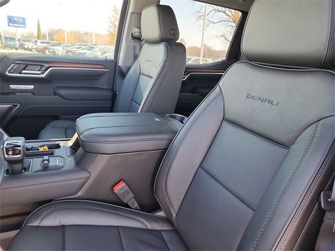 New 2026 GMC Sierra 1500 Denali w/ Denali Reserve Package image 16