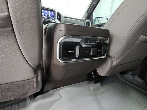 Used 2019 GMC Sierra 1500 SLT w/ SLT Premium Package AWD/4WD image 36