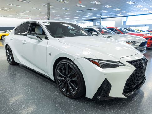 Used 2023 Lexus IS 350 F Sport RWD image 7
