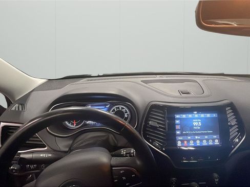 Used 2020 Jeep Cherokee Limited w/ Technology Group AWD/4WD image 20