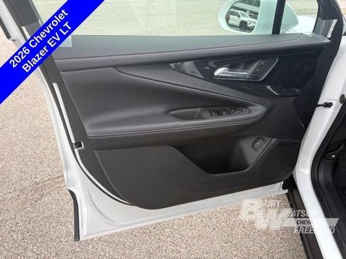 New 2026 Chevrolet Blazer EV LT AWD/4WD image 11