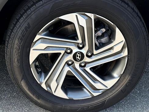 Used 2023 Hyundai Santa Fe SEL w/ Premium Package image 5