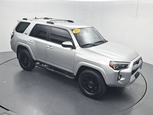 Used 2023 Toyota 4Runner SR5 AWD/4WD image 51