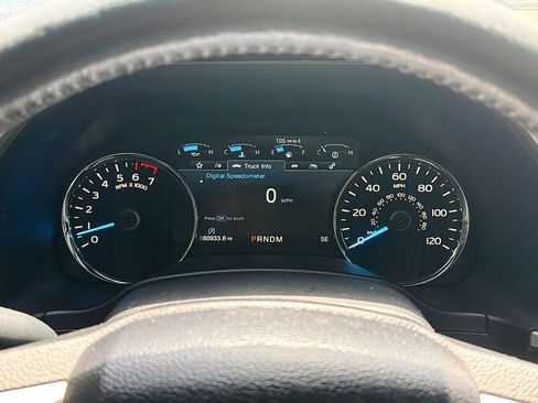 Used 2020 Ford F150 Lariat w/ Equipment Group 502A Luxury AWD/4WD image 14