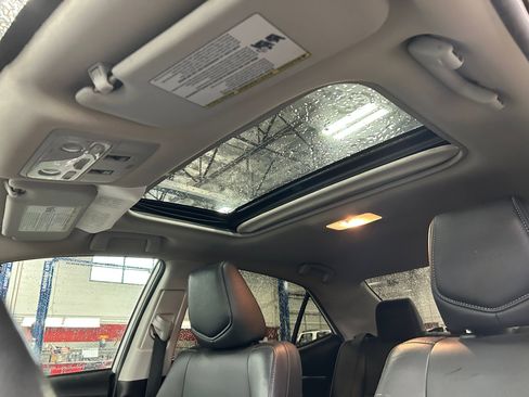 Used 2016 Toyota Corolla S w/ Driver Convenience Package image 29