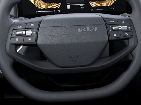 New 2026 Kia K4 FWD image 24