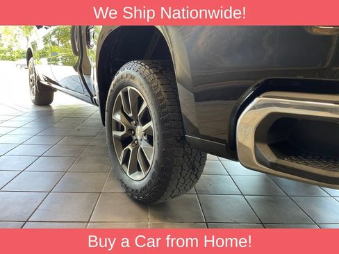 Used 2024 Chevrolet Silverado 1500 LT AWD/4WD image 19
