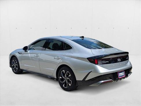New 2025 Hyundai Sonata SEL image 9