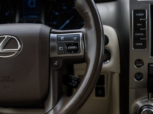 Used 2015 Lexus GX 460 w/ Premium Package AWD/4WD image 19