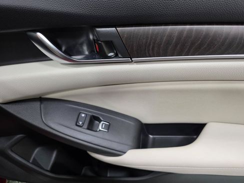 Used 2021 Honda Accord EX-L image 27